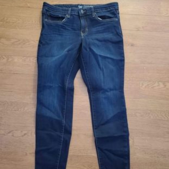 NWOT Gap jeans size 8 - Picture 1 of 2